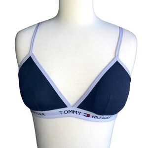 TOMMY HILFIGER navy bra with logo band adjustable straps in women’s size medium